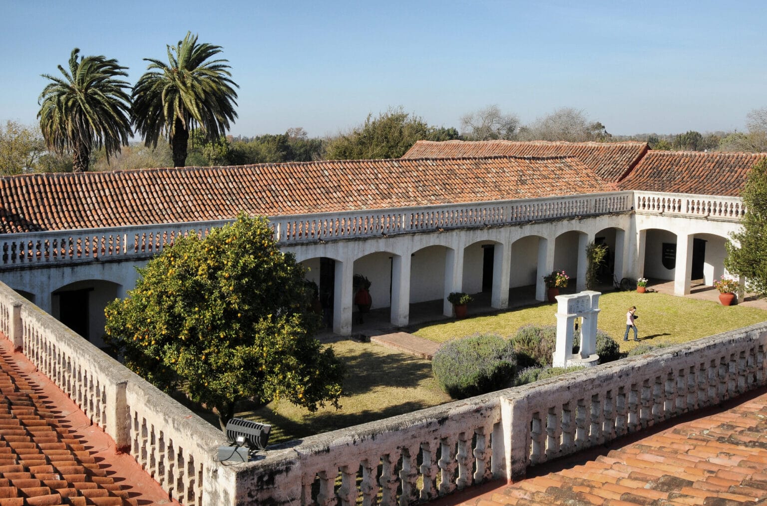 Triángulo Jesuítico: Un Viaje por las Joyas Coloniales de Córdoba, en español