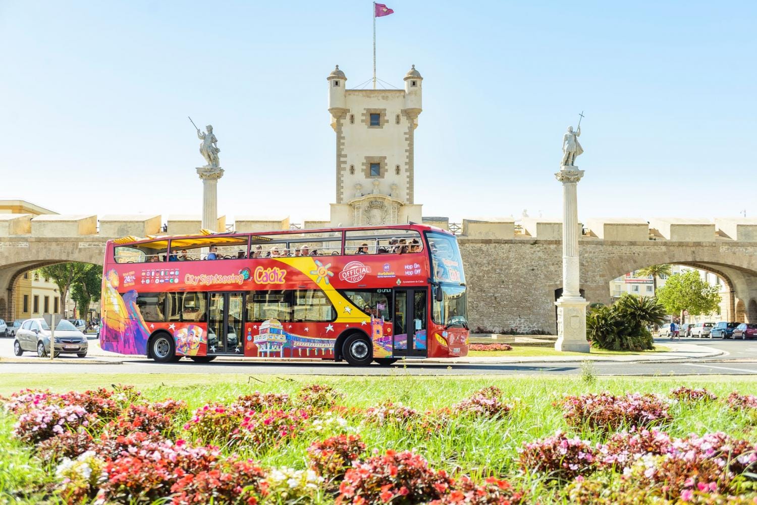 Ônibus turístico Hop-on Hop-off Cadiz: Excursão de ônibus 2 dias e passeio a pé gratuito