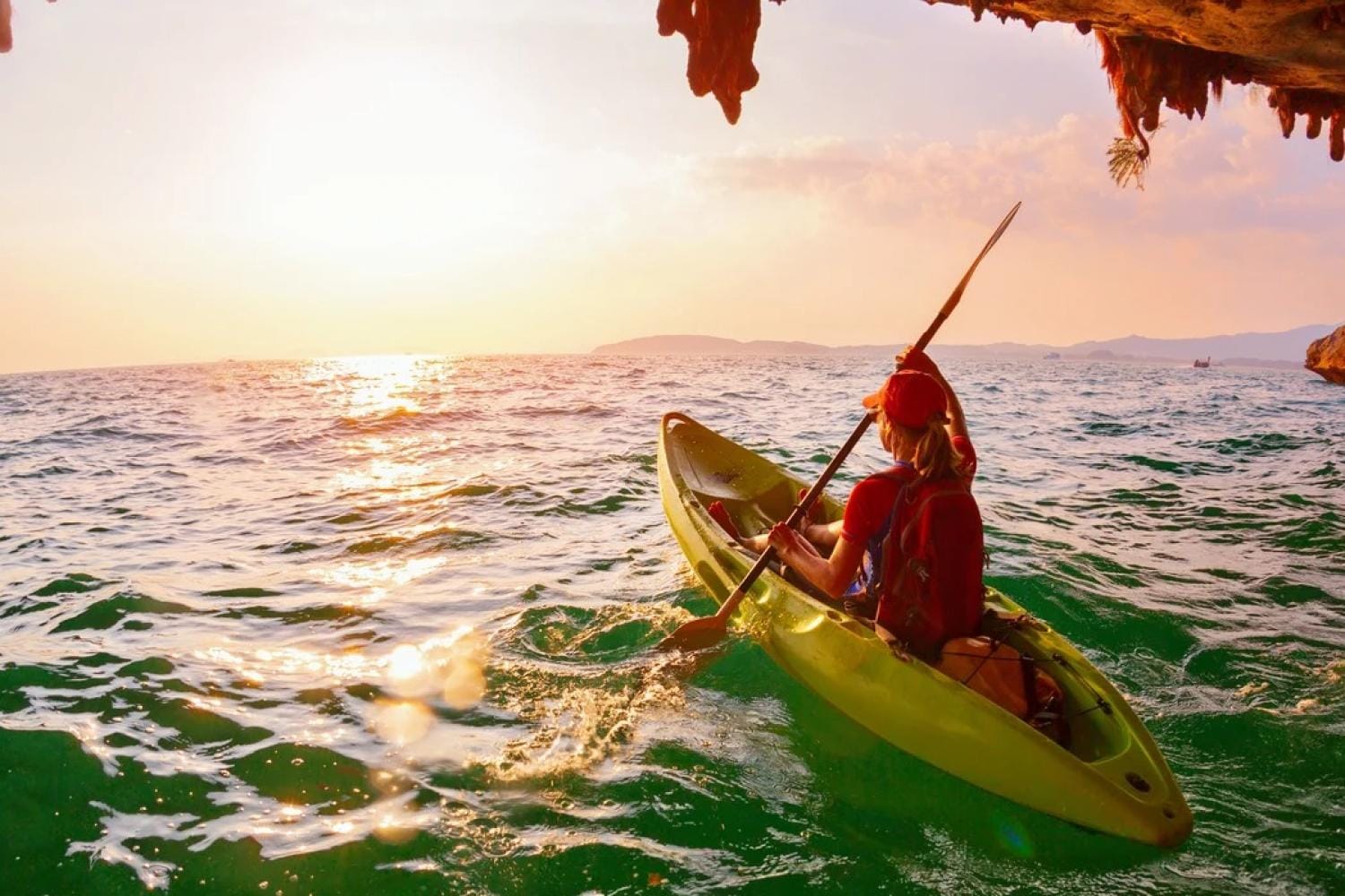 Kayak al atardecer en Ao Thalane con barbacoa