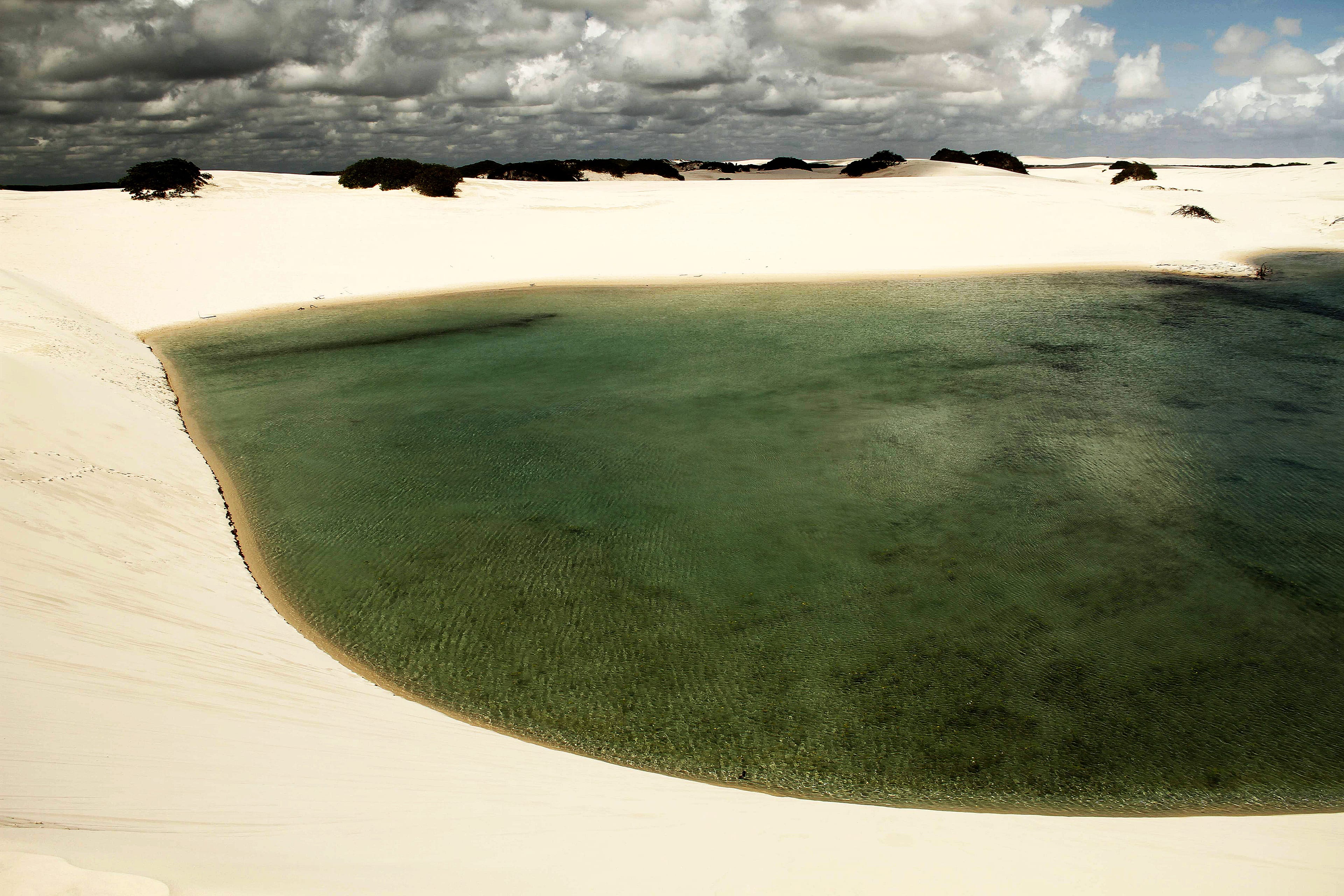 Aventura em 4x4 pelos Lençóis Maranhenses e deslumbrante por do sol