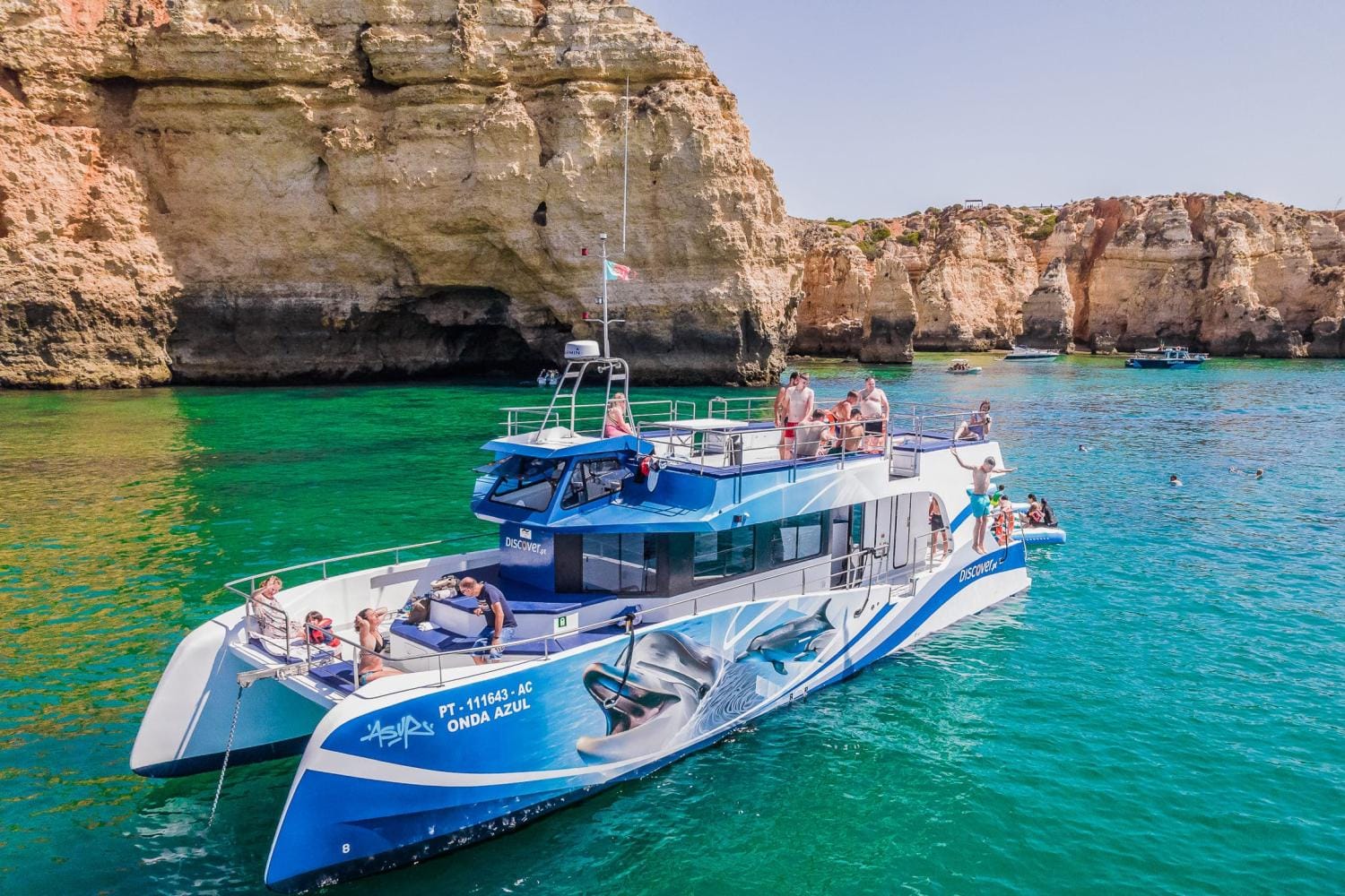 Vilamoura: Delfines y cuevas de Benagil - Catamarán