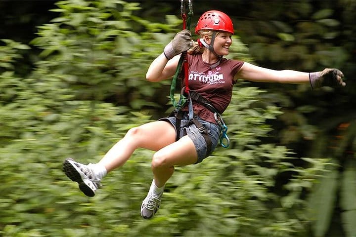 Tour de tirolesas desde Manuel Antonio