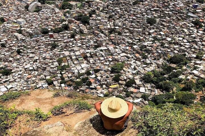 Caminhada Morro Dois Irmãos e Favela do Vidigal (Grupo Compartilhado)