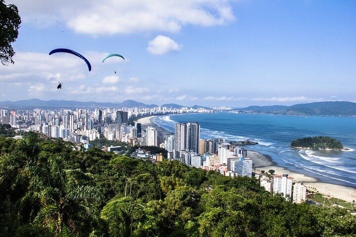 Excursão Privativa de Dia Inteiro na Praia Santos - Cultura, História e Praia (Pickup São Paulo)