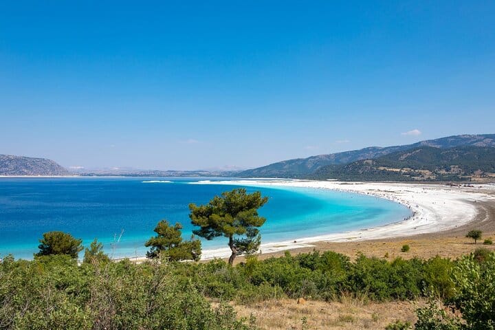 Excursión a Pamukkale y Hierápolis con el lago Salda desde Kemer.