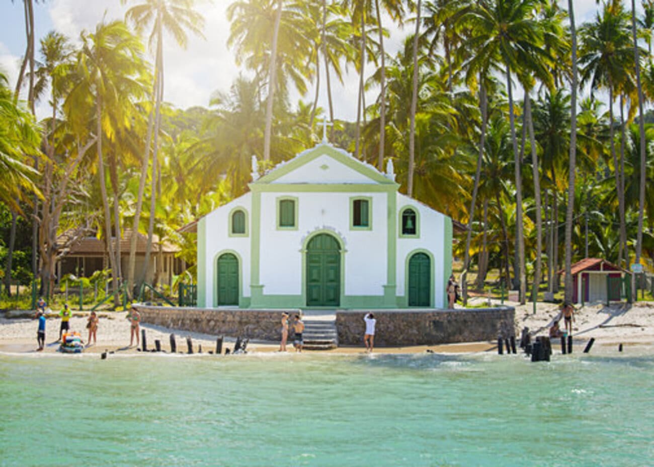 Tour a Praia dos Carneiros