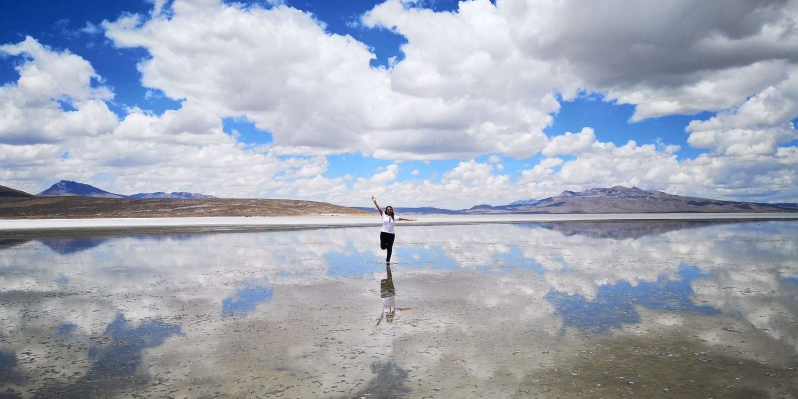 Man-09 : Negritos' White Desert - The little Uyuni