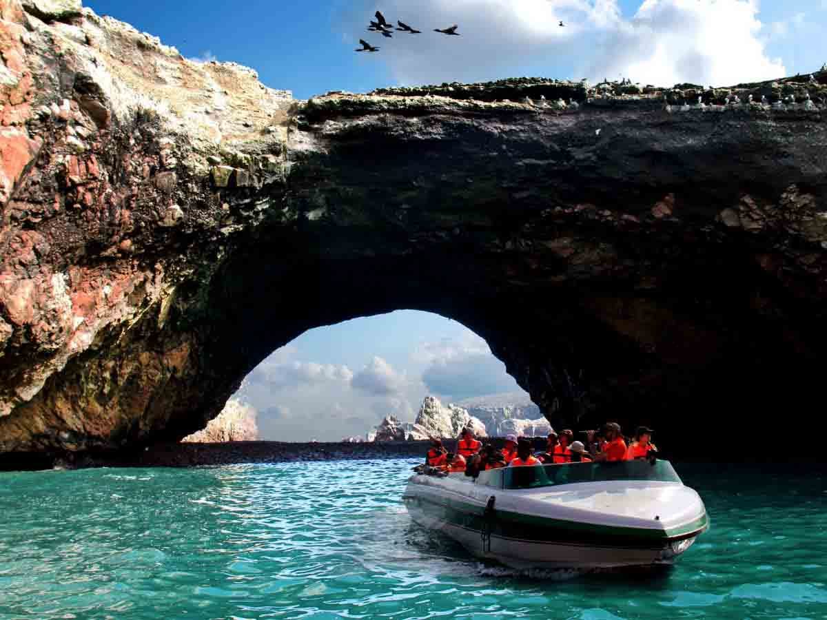 Lim-03 : 2 Days at Paracas & Huacachina - Coastal Wonders Getaway