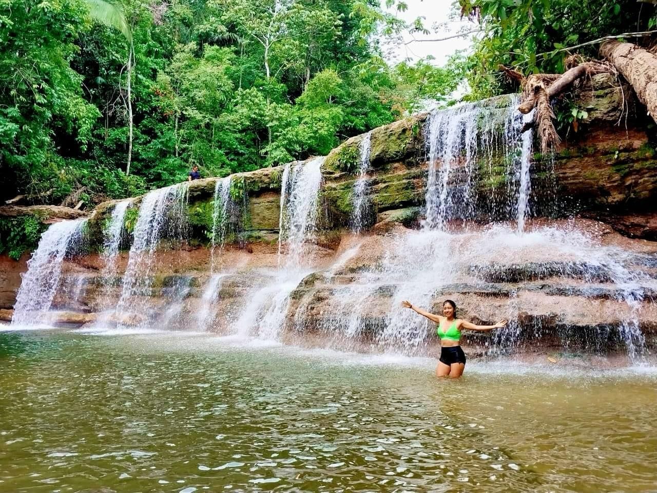 PUC-03: Regalias Waterfall - Belo Horizonte's Gem