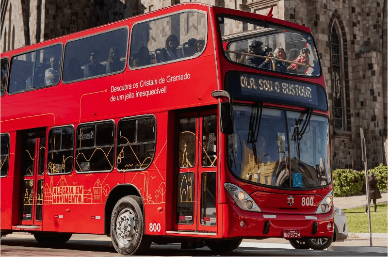 Ônibus turístico - Bustour
