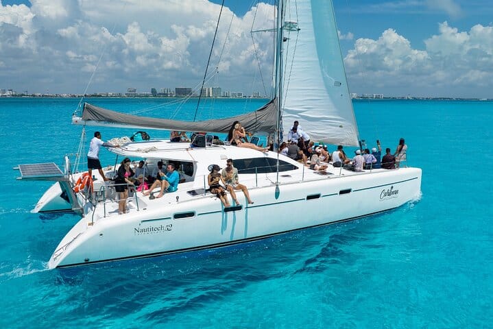 Catamaran to Isla Mujeres, Buffet & Drinks