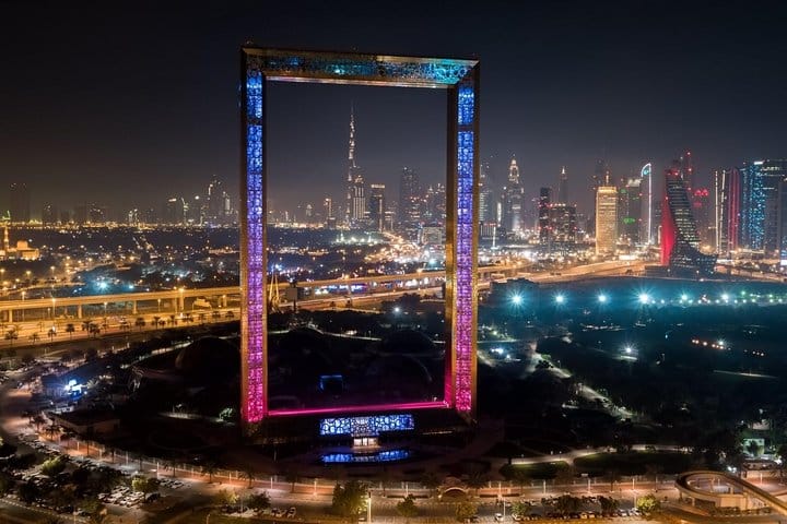 Recorrido por la ciudad de Dubái con el tour Dubai Frame