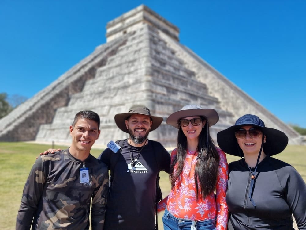 Chichen Itza, Cenote and Izamal with Lunch