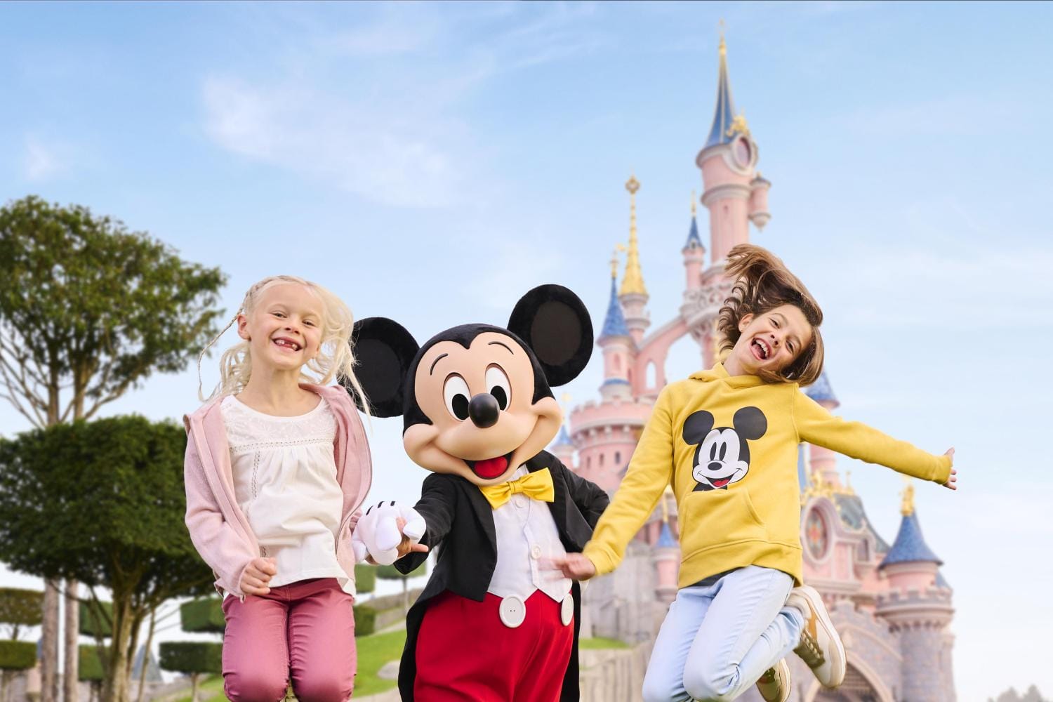 Disneyland with Seine Cruise Ticket